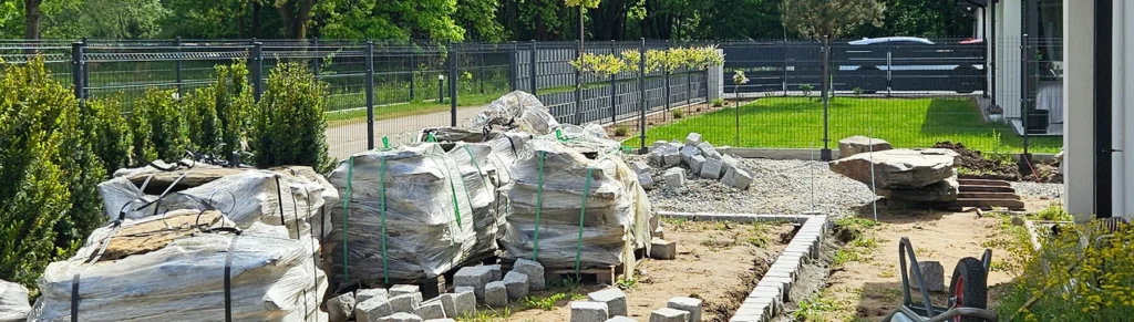 Zakładanie ogrodu zgodnie z projektem – nasadzenia roślin i budowa ścieżek
